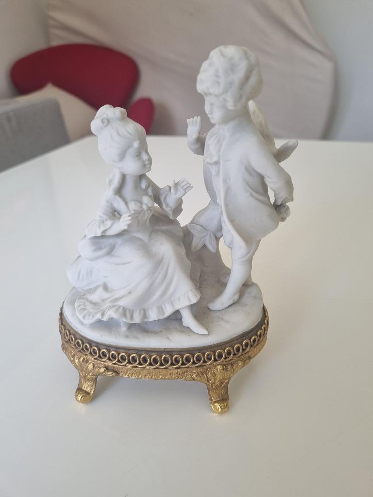 Figurine en biscuit, Enlèvement