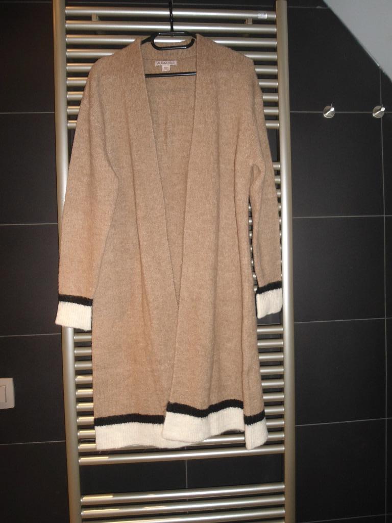 nouveau gilet long pour femme !, Neuf, Enlèvement ou Envoi, Beige, Taille 38/40 (M)