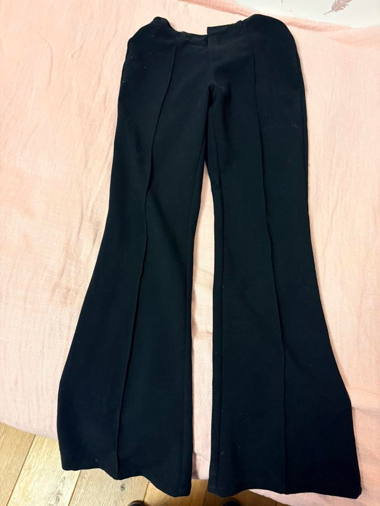 Pantalon 12 ans flare ikks, Vêtements | Femmes, Comme neuf, Taille 34 (XS) ou plus petite, Noir, Enlèvement