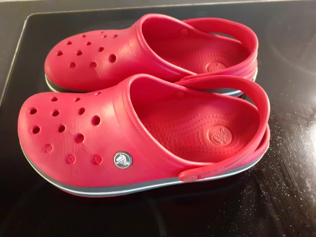 crocs maat 5-7, Enfants & Bébés, Vêtements enfant | Chaussures & Chaussettes, Enlèvement ou Envoi, Comme neuf, Crocs