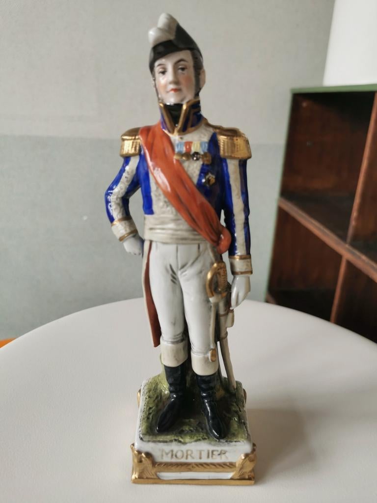 Figurine Napoléon, Enlèvement
