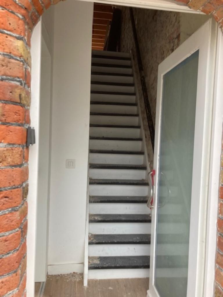 Escalier en bois DROIT, Enlèvement, Utilisé, Escalier, 2 à 4 mètres