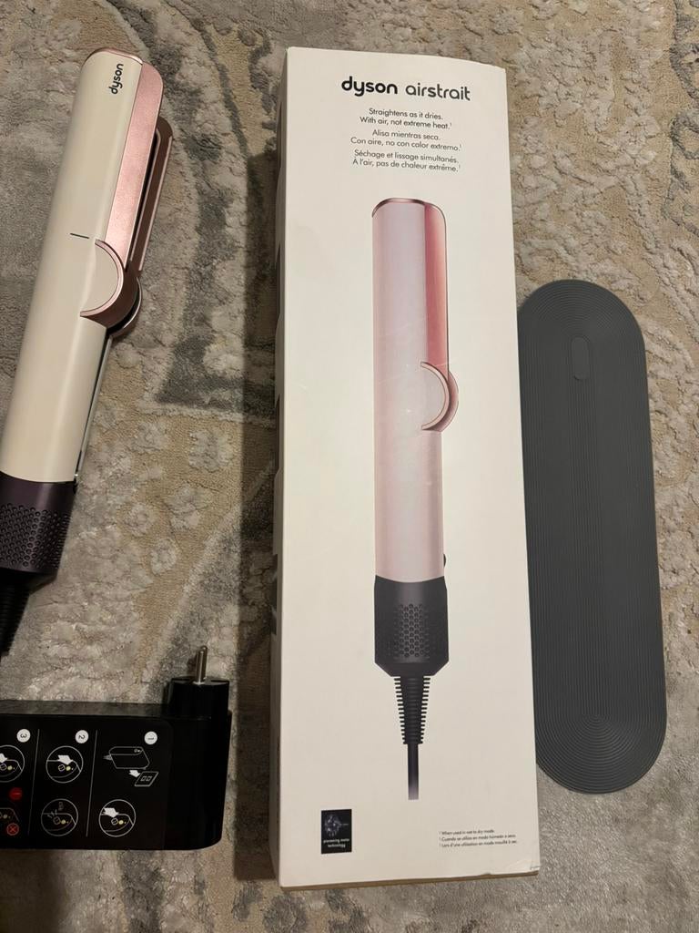 Dyson airstrait, Handtassen en Accessoires, Uiterlijk | Haarverzorging, Ophalen, Zo goed als nieuw