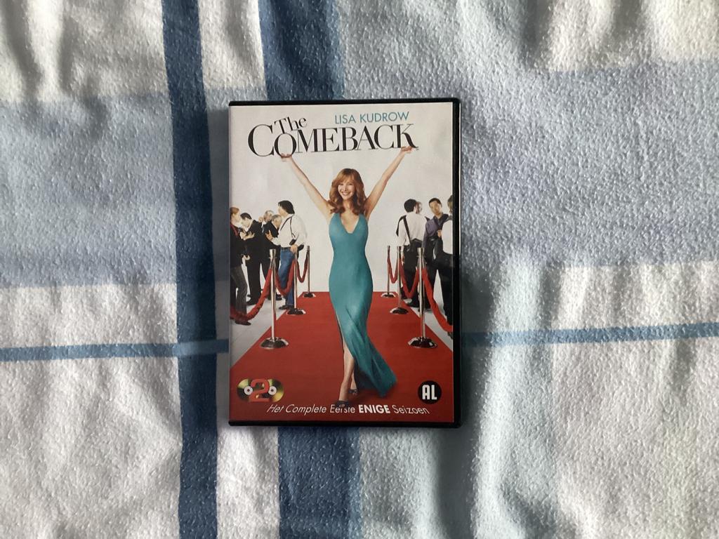 The Comeback - Seizoen 1, Enlèvement ou Envoi, Comme neuf