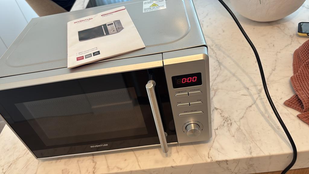 Magnetron Inventum | NIEUWSTAAT, Elektronische apparatuur, Ophalen, Microgolfoven, Zo goed als nieuw, Draaiplateau