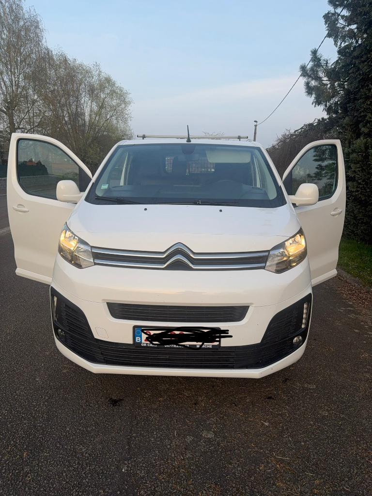 Citroën Jumpy 2020 Auto 107.000 km Full option Prêt à immat, Autos, Camionnettes & Utilitaires, Achat, 6 portes, Euro 6, Carnet d'entretien