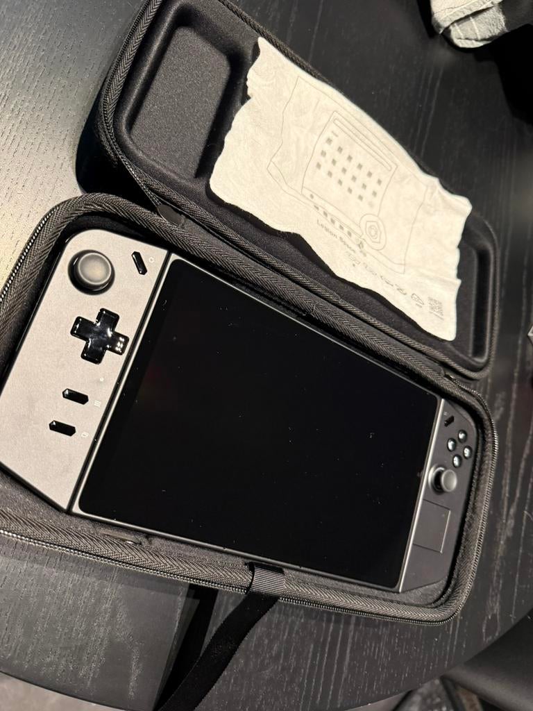 Lenovo Legion Go handheld gaming PC, Enlèvement, Comme neuf, Autres modèles, Autres types