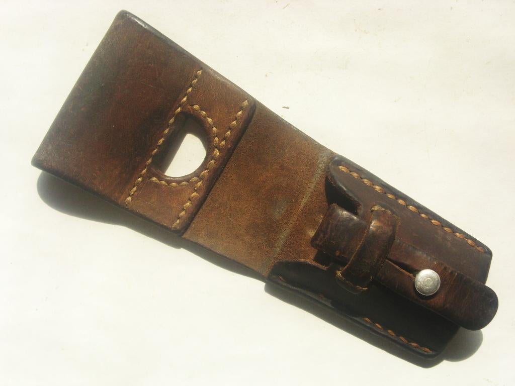 Gousset Buchs porte-fourreau de baïonnette suisse, Collections, Envoi, Armée de terre, Couteau ou Poignard