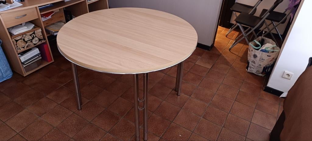 Table de cuisine ronde diamètre 110cm très robu