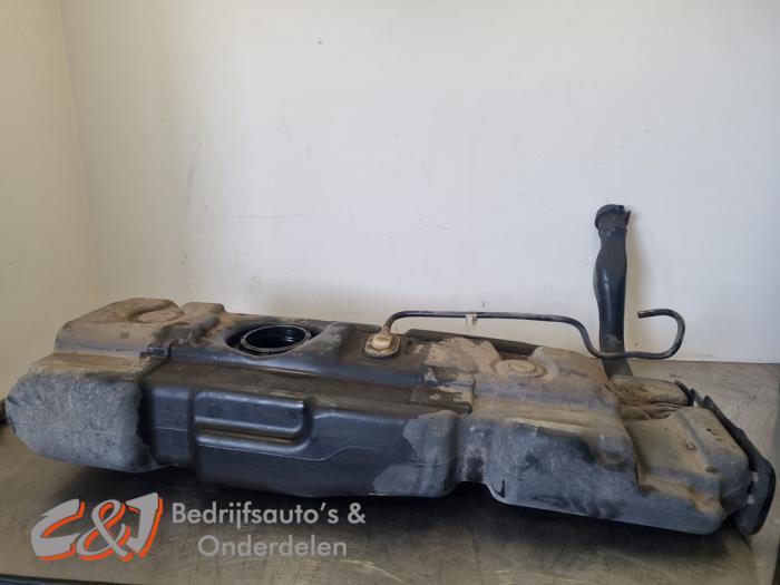 Réservoir de carburant d'un Mercedes Vito, Mercedes-Benz, Utilisé, -, -