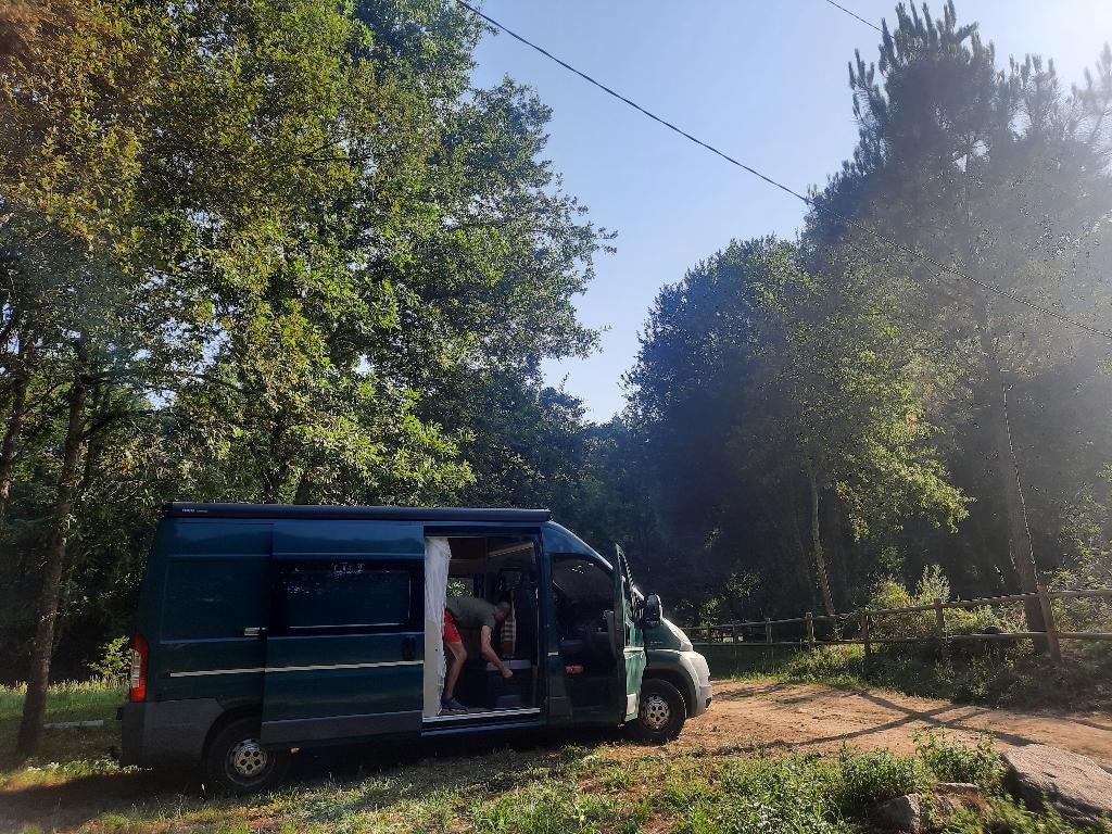 Instappen en vertrekken mobilhome/lichte vracht, Caravanes & Camping, Camping-cars, Siège standard, Boîte manuelle, Ford, 5 à 6 mètres