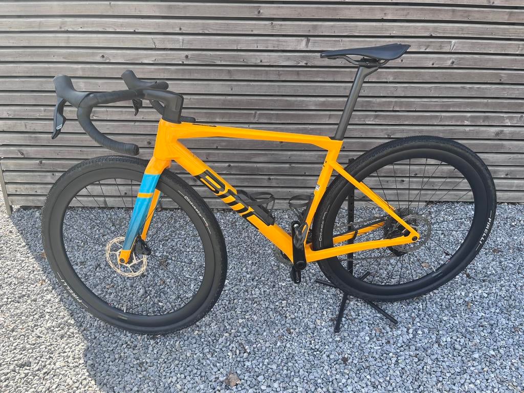 BMC Kaius 01 Three, Vélos & Vélomoteurs, Vélos | Vélos de course, Comme neuf, Hommes, Autres marques, Carbone, Enlèvement