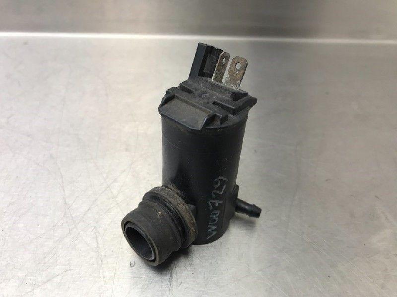 RUITENSPROEIERPOMP VOOR Mazda 323 F (BG14) (|8603101260|), Gebruikt, Mazda