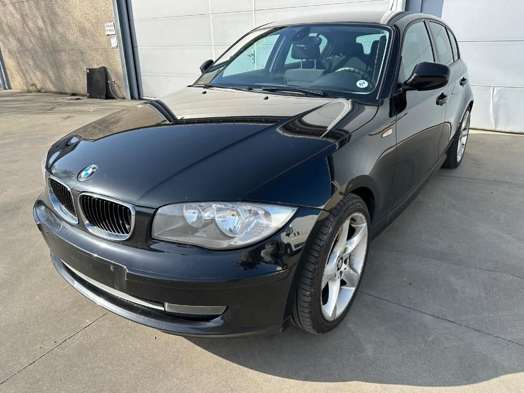 BMW 1 serie AIRCO CRUISE TREKHAAK, Auto's, BMW, Euro 5, 1995 cc, Zwart, 4 cilinders