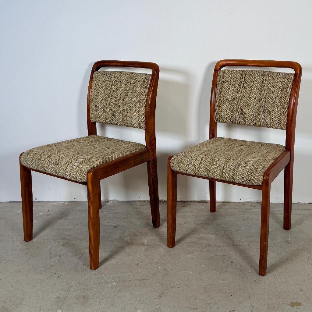 Deux chaises de salle à manger de style scandinave, Scandinavisch, Enlèvement, Utilisé, Tissus