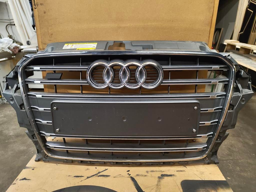 Calandre Audi A3/ S3, Autos : Pièces & Accessoires, Carrosserie & Tôlerie, Pare-chocs, Audi, Enlèvement, Utilisé