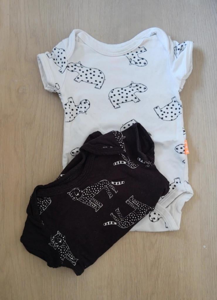 2 rompers - hema - 50/56, Kinderen en Baby's, Babykleding | Maat 56, Ophalen of Verzenden, Gebruikt, Hema, Jongetje of Meisje