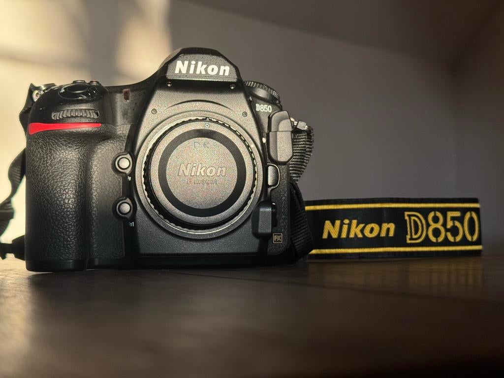 Nikon D850 - 57737 Clicks, Audio, Tv en Foto, Fotocamera's Digitaal, Ophalen, Gebruikt, Spiegelreflex, Nikon