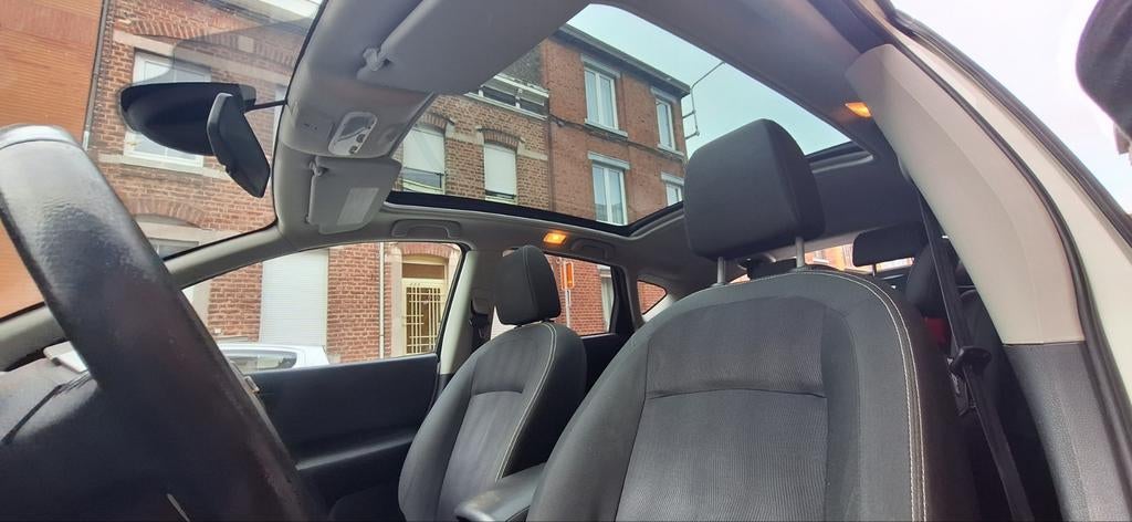 NISSAN QASHQAI, Enlèvement, Nissan