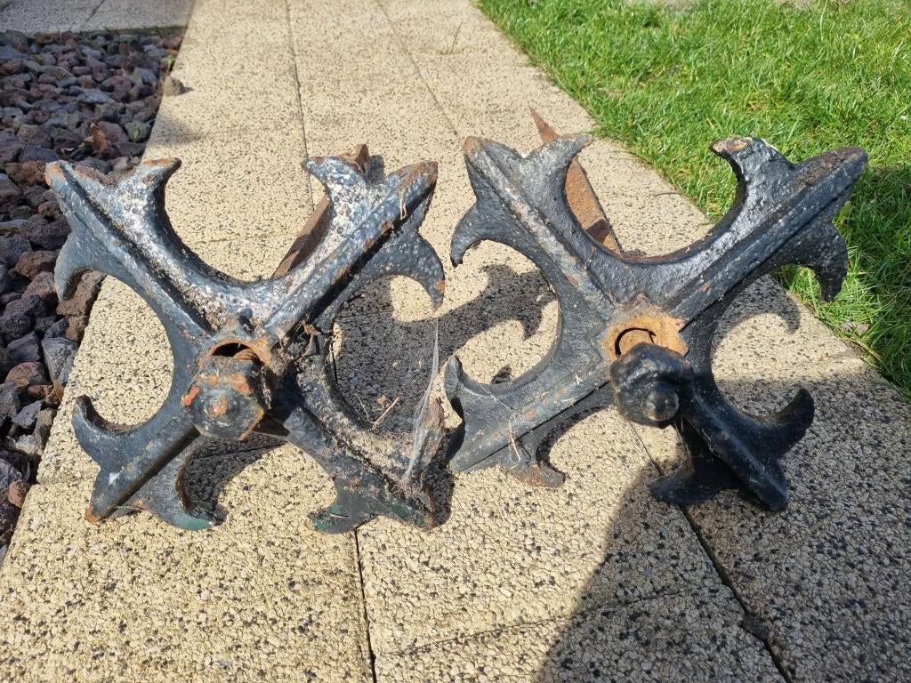 Kruisvormige gevelankers, Ophalen, Gebruikt