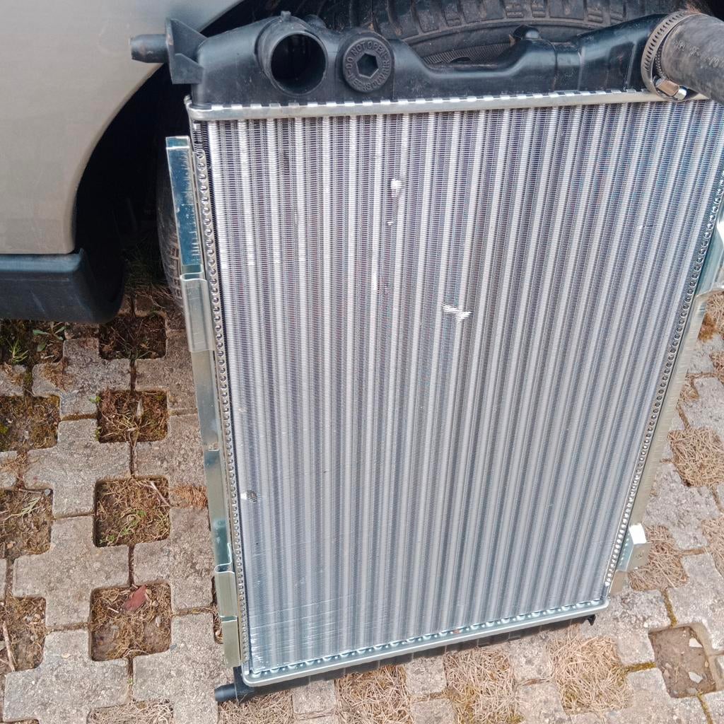 Alfa Romeo gtv et spider 916 radiateur, Autos : Pièces & Accessoires, Enlèvement, Alfa Romeo