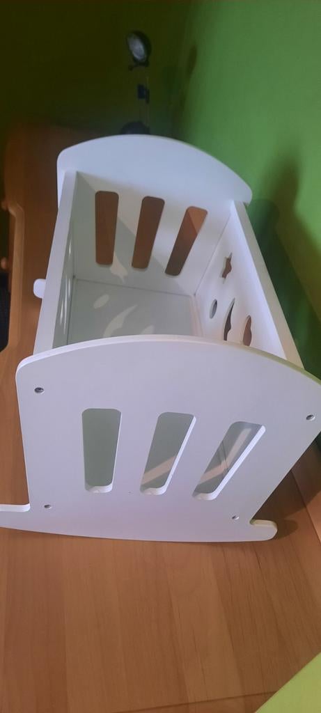 Houten poppenbed, Kinderen en Baby's, Speelgoed | Poppen, Ophalen