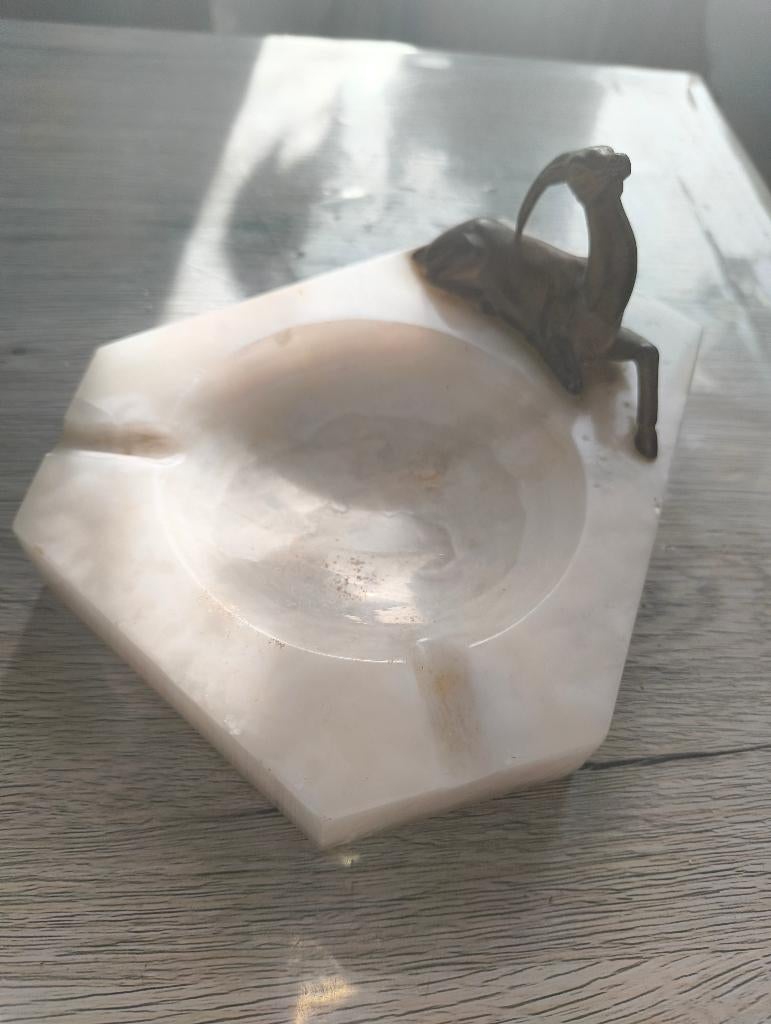 Cendrier art déco avec figurine en bronze, Antiquités & Art, Enlèvement