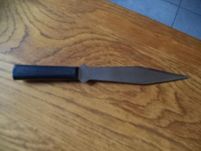 couteau TOLEDO, Collections, Enlèvement, Utilisé