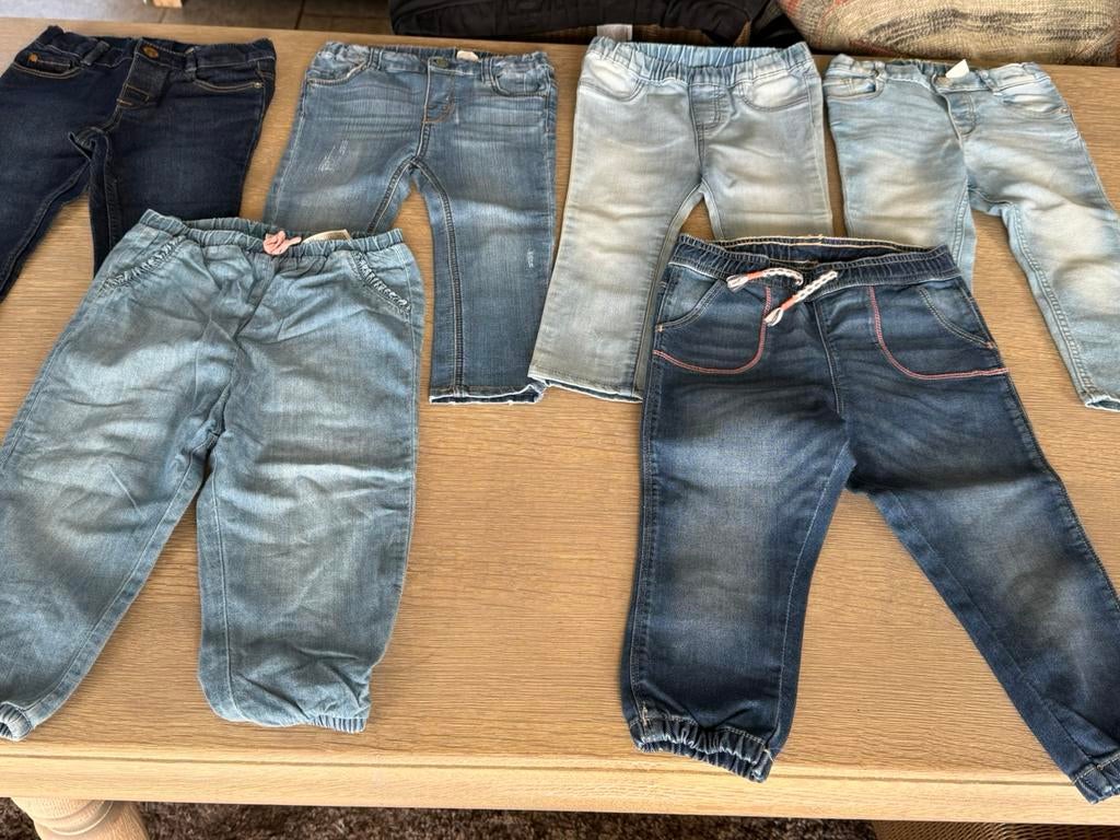 6 st nieuwe jeansbroekjes (92), Ophalen, Nieuw, Overige maten
