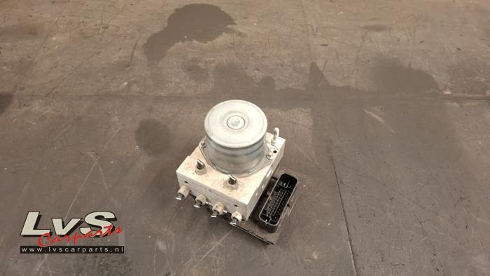 Pompe ABS d'un Opel Corsa, -, Opel, 3 mois de garantie, Utilisé