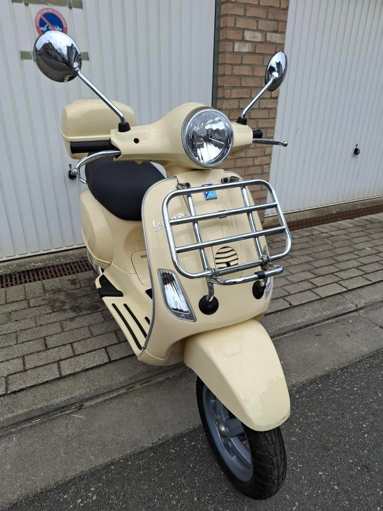 125cc Vespa-motorfiets, Particulier