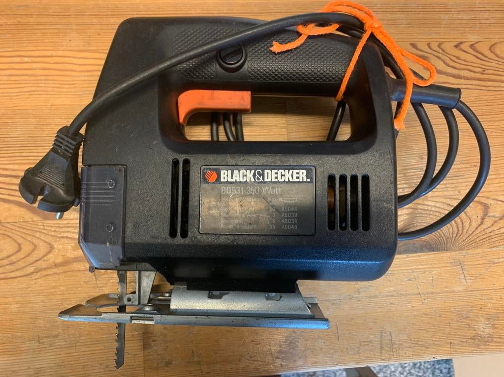 Decoupeerzaag - wipzaag Black & Decker, Ophalen, Zo goed als nieuw, Decoupeerzaag