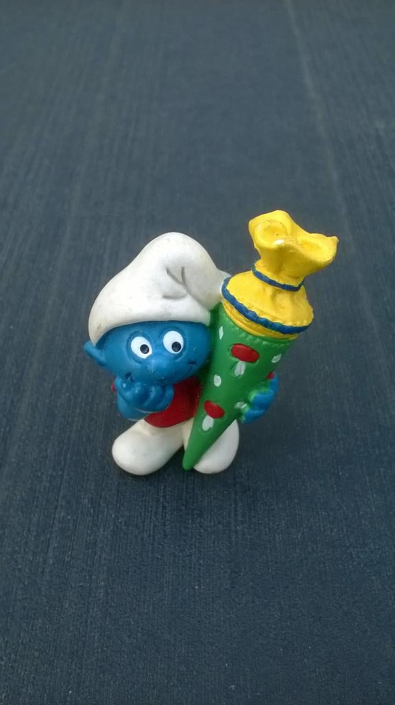 Nonchalante Smurf met snoepzak 2.0434, Ophalen of Verzenden, Gebruikt, Overige Smurfen, Poppetje, Figuurtje of Knuffel