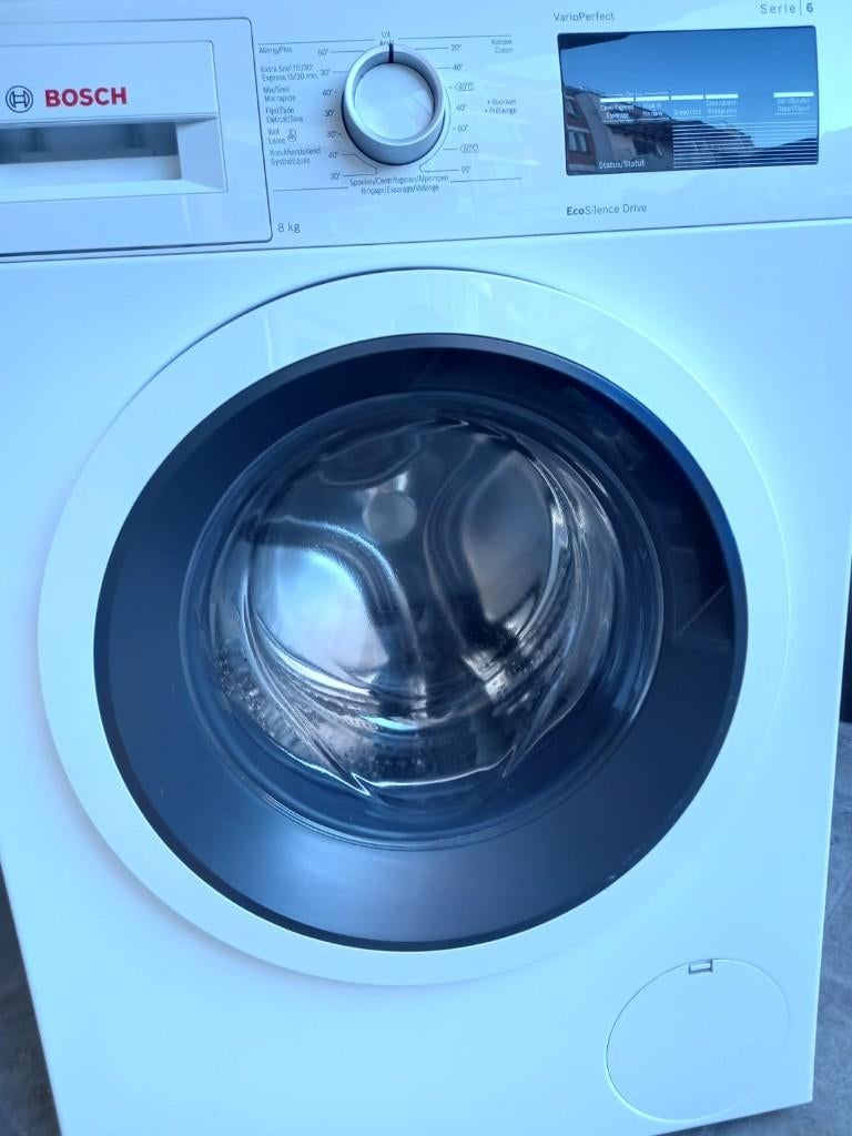 Bosch 8 kg A +++ wasmachine. Serie 6, Elektronische apparatuur, Wasmachines, Ophalen, Zo goed als nieuw, Voorlader