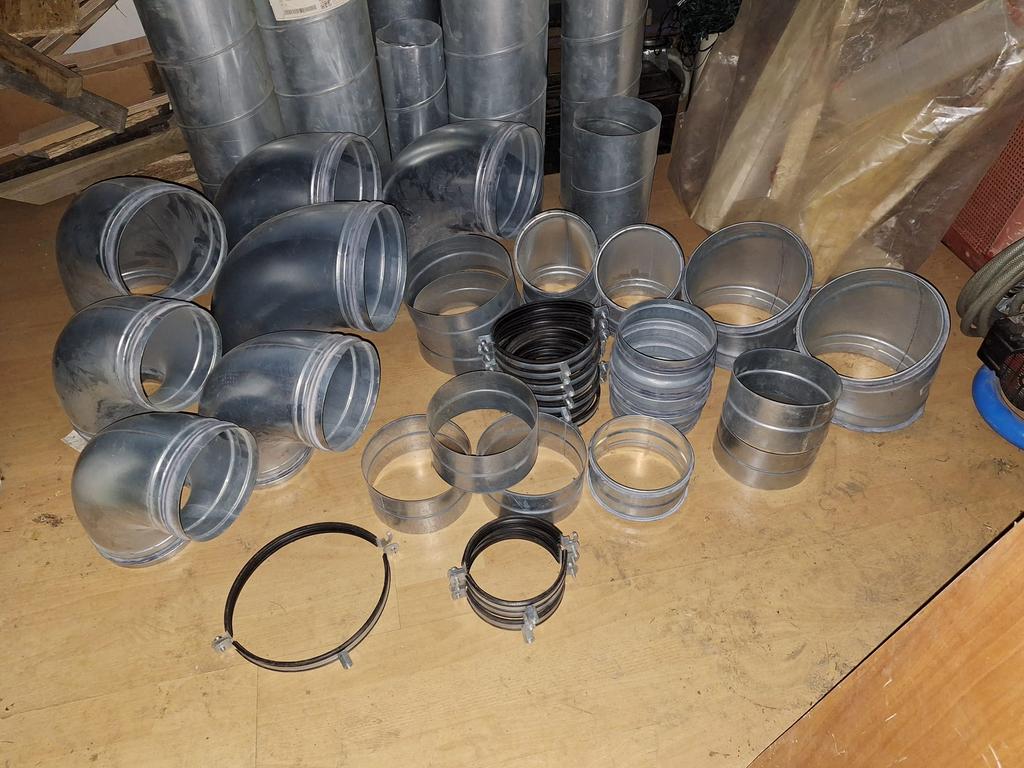 Spiraal (spiro) galva ventilatiebuizen + hulpstukken, Doe-het-zelf en Bouw, Ophalen, Zo goed als nieuw