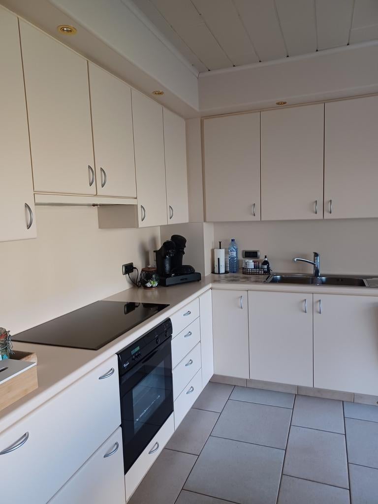 Cuisine moderne à vendre, Maison & Meubles, Cuisine | Cuisines complètes, Synthétique, Comme neuf, Enlèvement, Crème