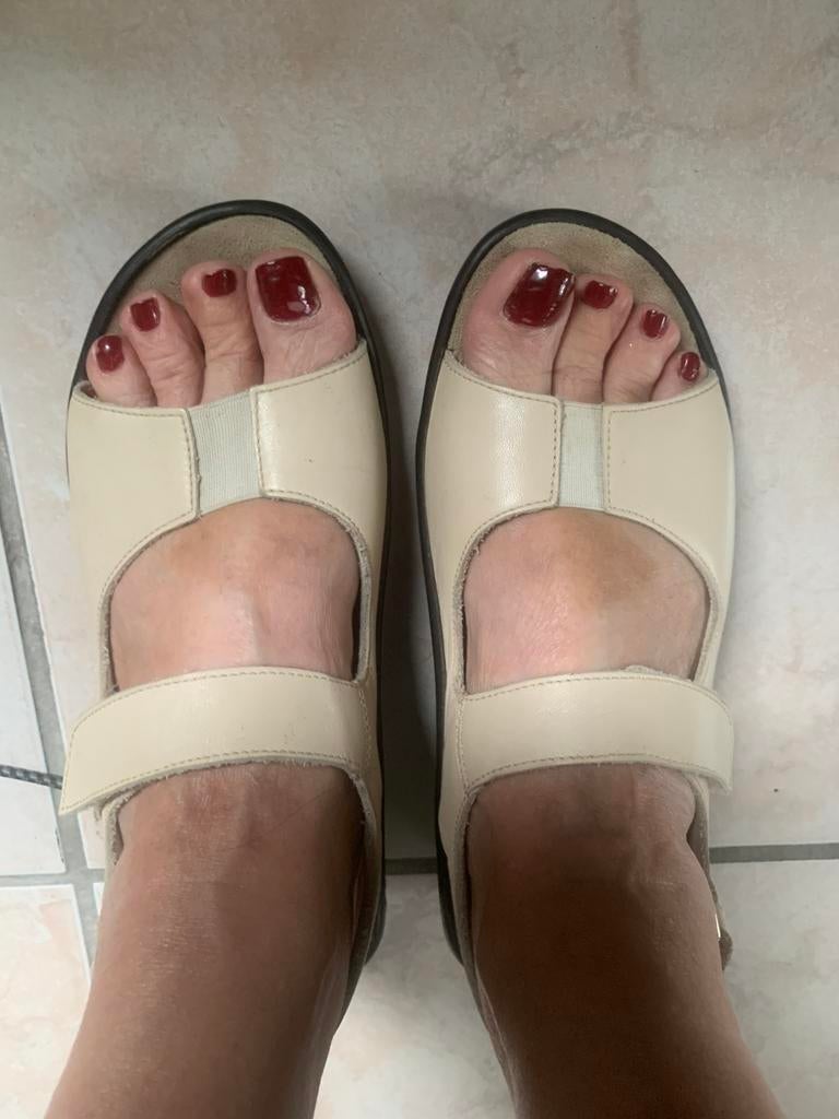 Sandalen Mephisto Mobils 40 kwaliteitsleer beige, Ophalen of Verzenden, Zo goed als nieuw, Beige