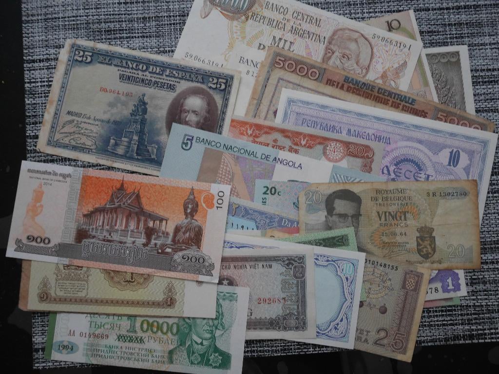 lot de 30 billets de banque, Envoi, Billets en vrac