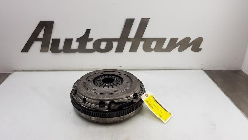 VOLANT MOTEUR BI-MASSE Audi TT (FV3 / FVP) (01-2014/09-2018), Autos : Pièces & Accessoires, Utilisé, Audi