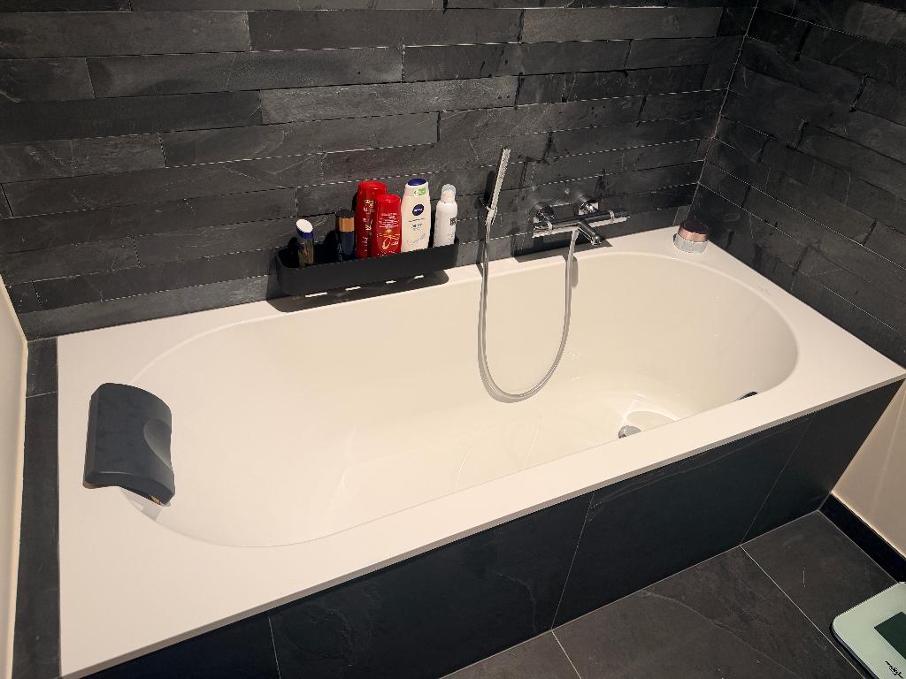 Badkamerkranen, toilet, douchekraan, bad, enz, Ophalen, Zo goed als nieuw, Met douche