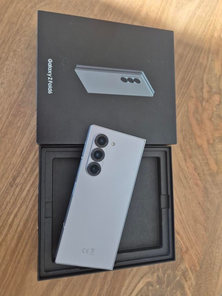 Samsung z fold 6 256g, Télécoms, Téléphonie mobile | Samsung, Enlèvement, Galaxy Z Fold