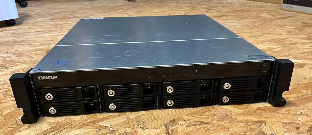 QNAP TS-869U-RP - 3 x 4 TB HDD, Computers en Software, NAS, Ophalen, Refurbished