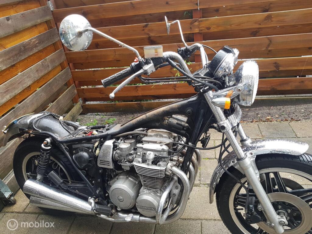 2x Honda CB650C /RC05 Bj. 1981 allebei in onderdelen, Motos, Enlèvement ou Envoi, Utilisé