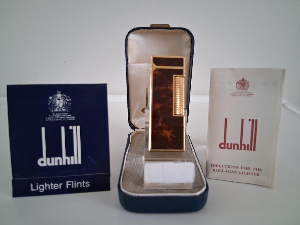 Dupont : briquet Dunhill avec laque chinoise ZGAN., Collections, Enlèvement ou Envoi, Comme neuf, Briquet