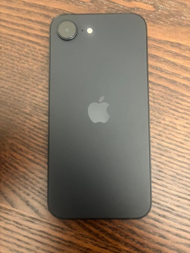 Iphone 17e 256Gb, Télécoms, Téléphonie mobile | Apple iPhone, Enlèvement ou Envoi, Comme neuf