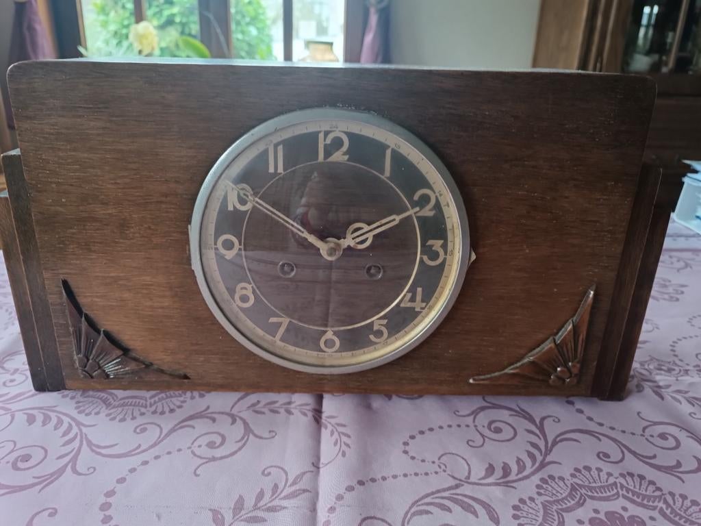 Antiek horloge, nummer 70602, Ophalen