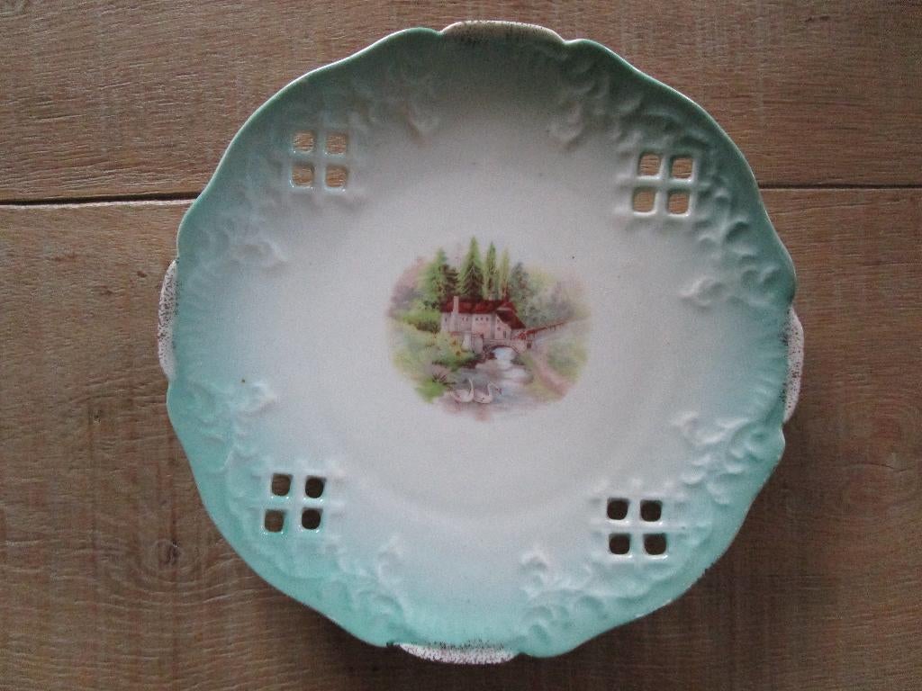 Sierbord Baudour, Collections, Porcelaine, Cristal & Couverts, Enlèvement ou Envoi, Neuf, Porcelaine, Assiette ou Plat