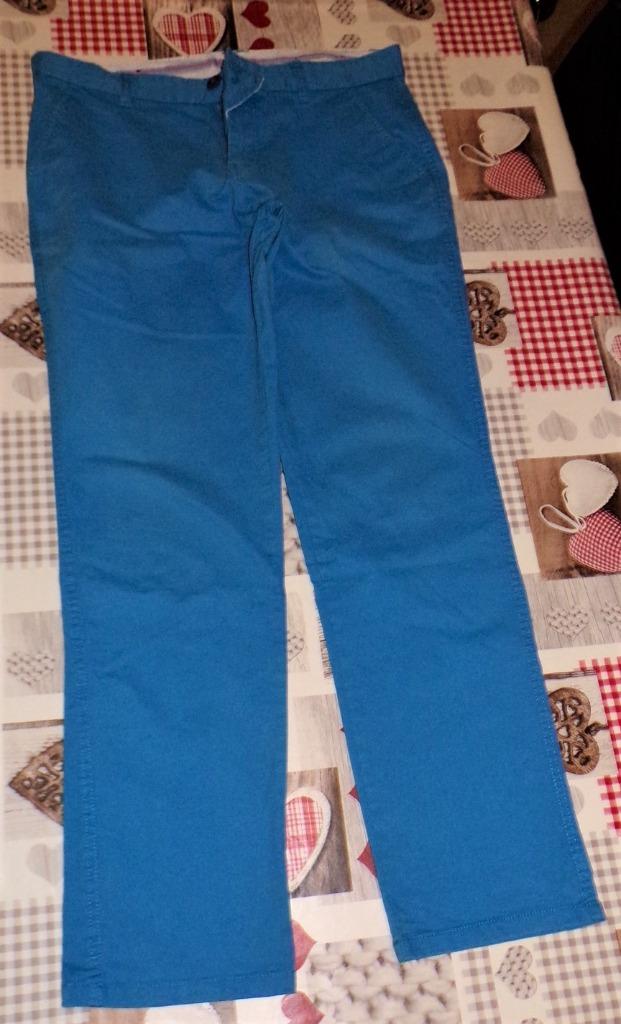 W33 L30 Pantalon bleu en coton Haze & Finn très bon état, Enlèvement ou Envoi, Porté, Taille 48/50 (M), Haze & Finn