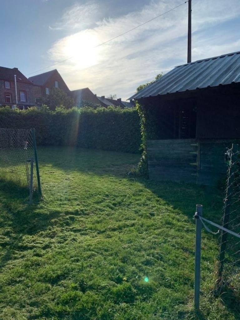 Box à louer (Hermeton sur Meuse), Animaux & Accessoires, 1 cheval ou poney