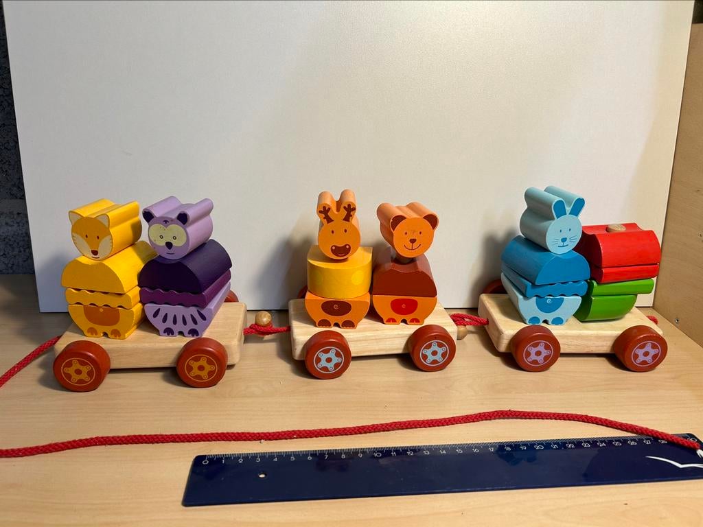 Train en bois Djeco (valeur 30€), Enlèvement ou Envoi